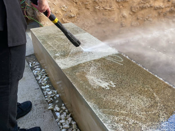 Best Pressure Washing Siding  in Bennettsville, SC